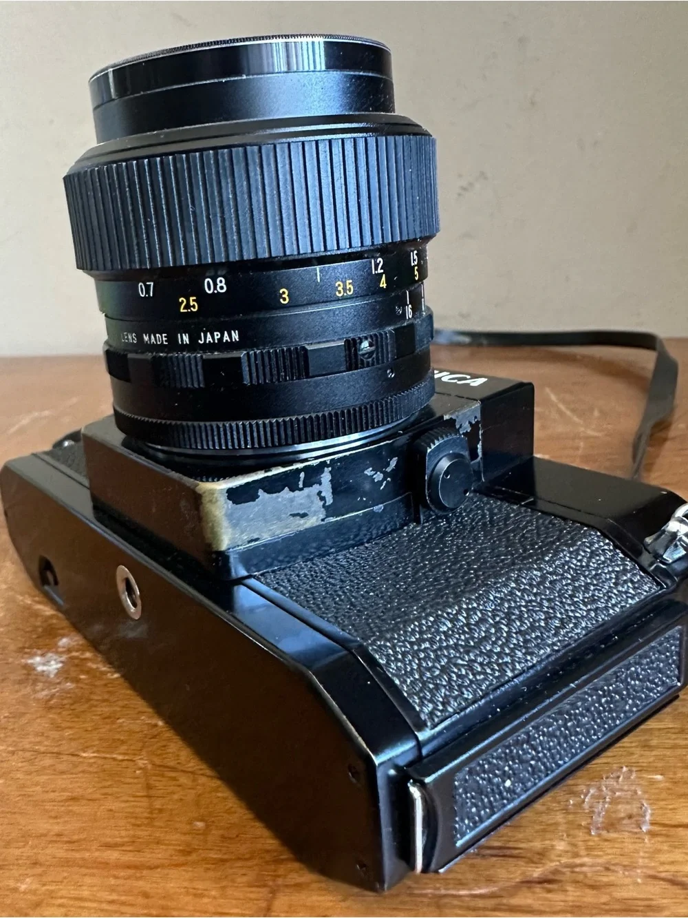 Yashica TL Electro X  35mm Film SLR  Camera w/Bushnell Automatic 1:2.8 35mm Lens